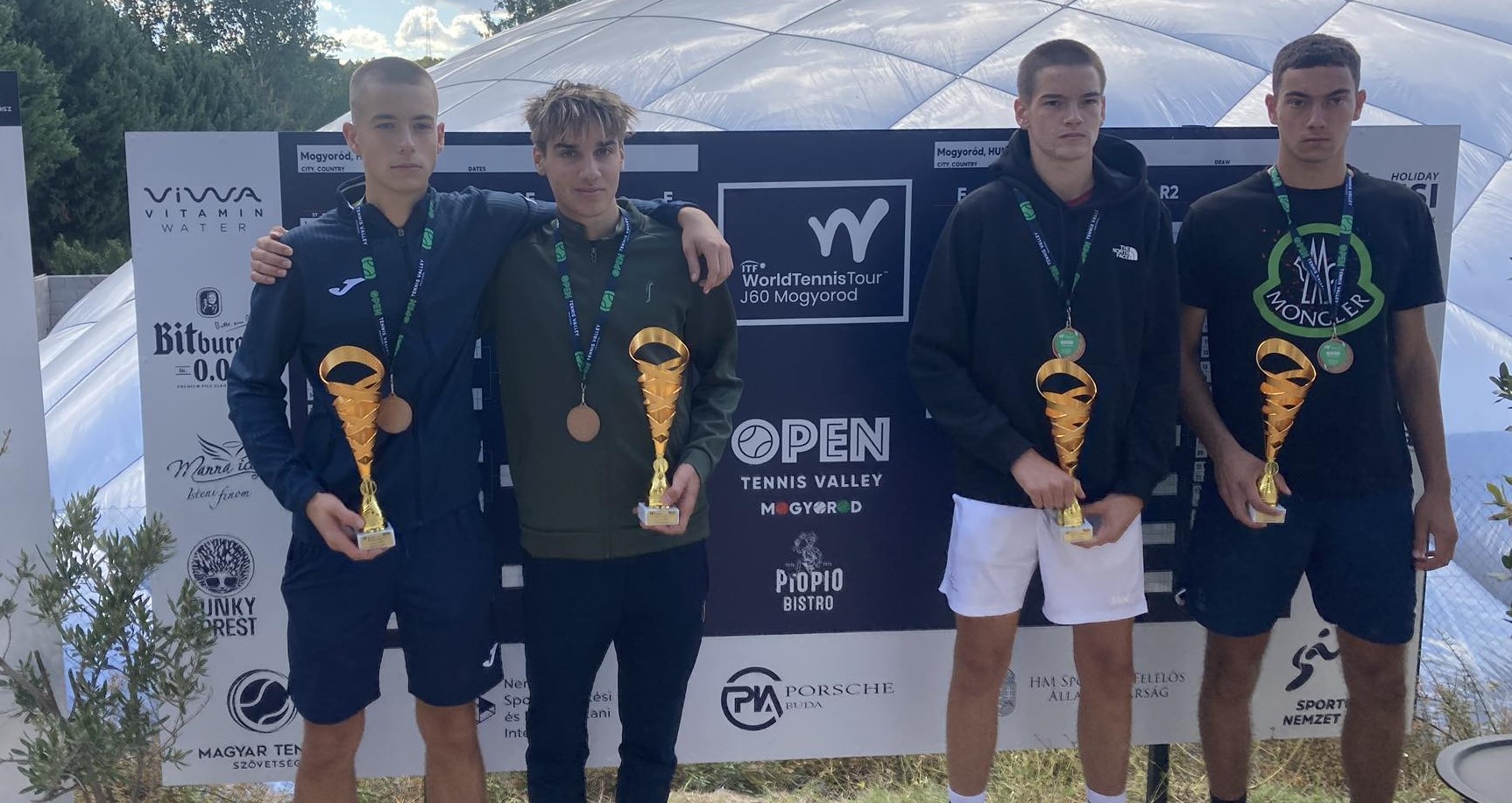 Boros Bence és Varga Oszkár (balról) a harmadik helyen végzett párosban