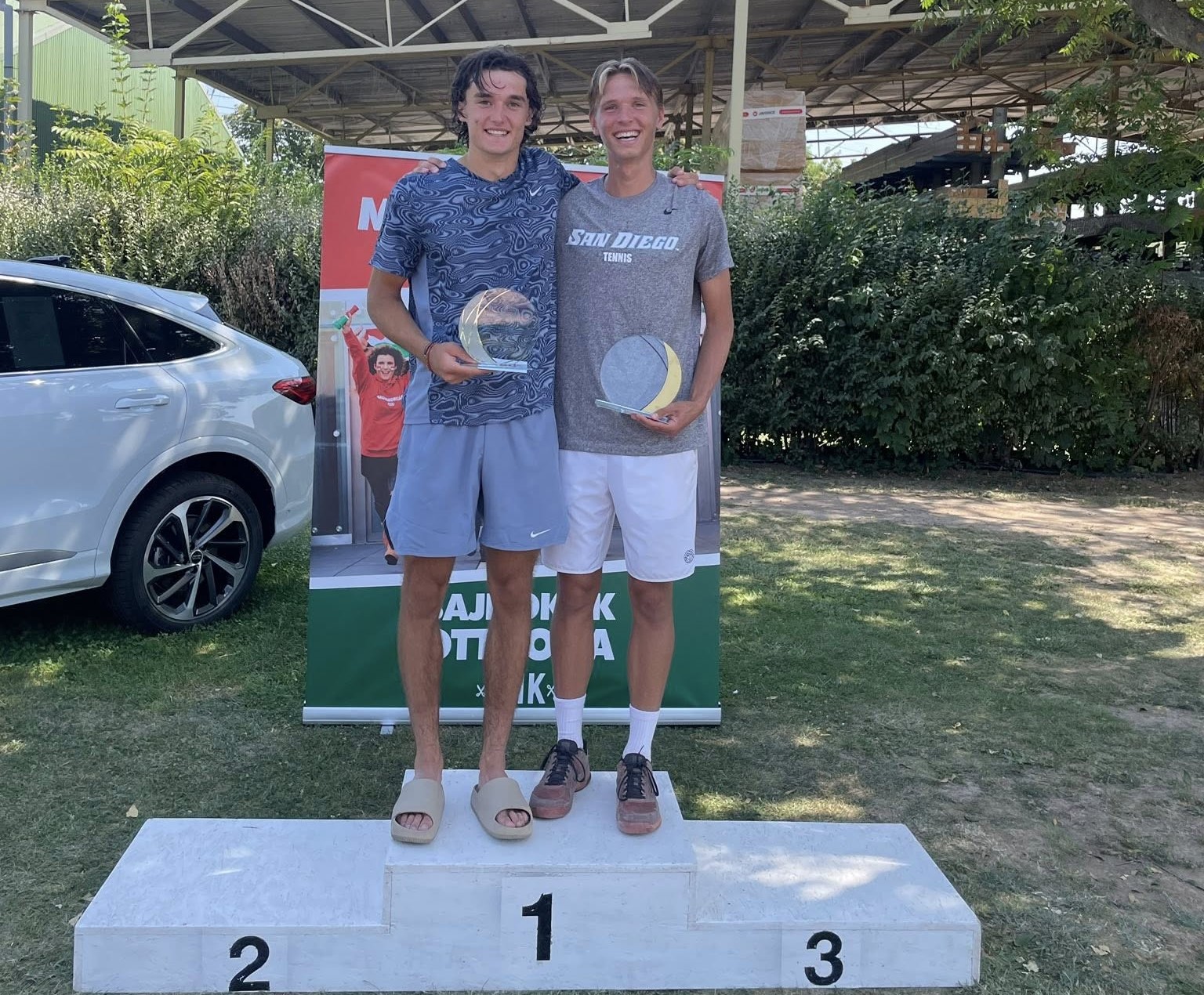 Az F18-as döntőt két Alfás jóbarát, Baleja Konor (balról) és Nagy Botond vívta