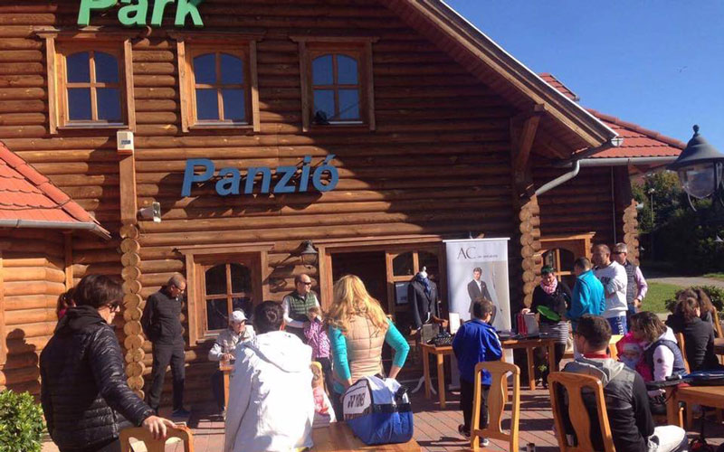 Idényzáró családi tenisz a Grand Slam Parkban